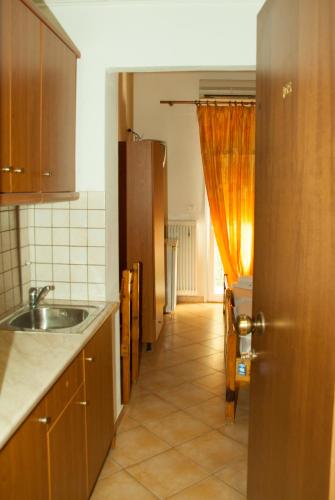 Stavrodromi Hotel - image 14