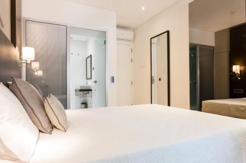 Hotel Capital - image 12