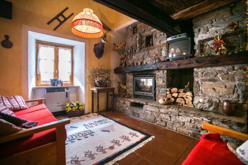 Tipica casa di montagna in Loc. Melignon – Rhemes gîte à louer Thumel