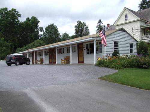 Mohican Motel - Accommodation - Cooperstown