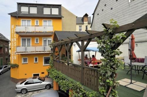 Weinstube Pension Moselblümchen - Zeltingen-Rachtig