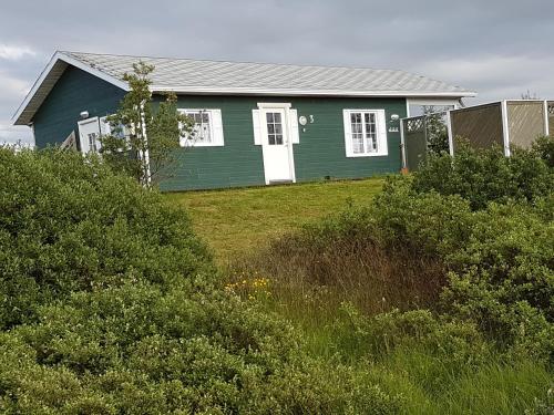 Eyjasol Cottages - image 14