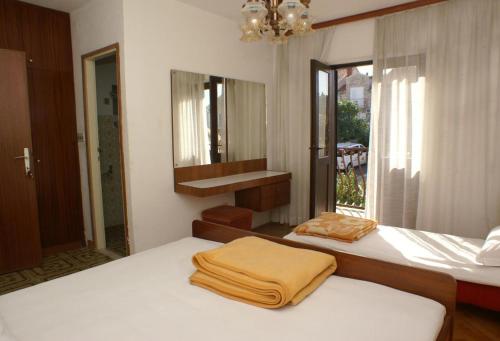  Double Room Supetar 2868b, Pension in Supetar