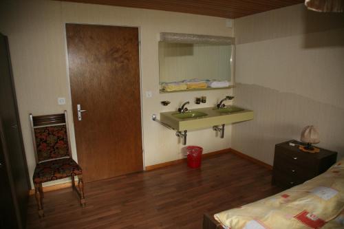 Backpackers Gasthaus Post - image 11
