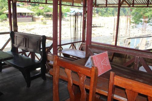 A szálláshely kívülről, Fidodido Guesthouse in Bukit Lawang