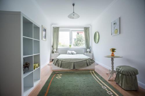 Family Apartment Victus with Parking in Sopot by Noclegi Renters - image 4