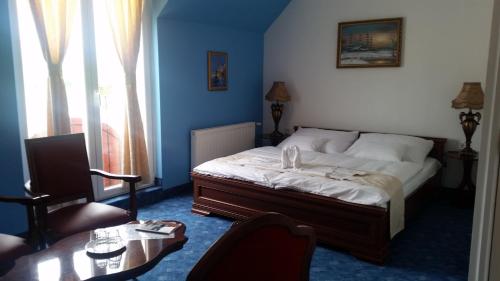 Hotel Centrum - image 8