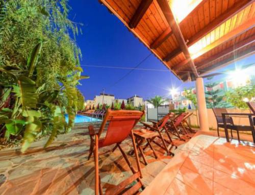 바/라운지, California Beach Hotel - Adults Only in 자킨토스 섬