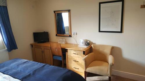 1 queen bed
