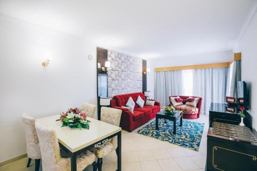 One Bedroom Junior Suite 