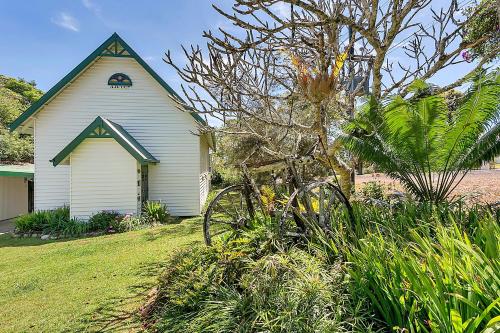 The Church in เอเธอร์ตัน เทเบิลแลนด์