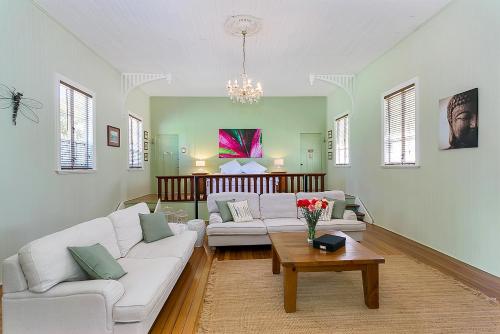 B&B Yungaburra - The Church - Bed and Breakfast Yungaburra