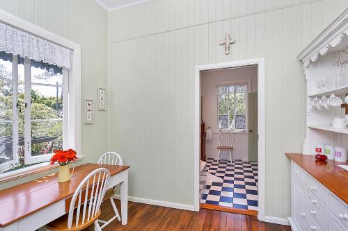 The Church in เอเธอร์ตัน เทเบิลแลนด์