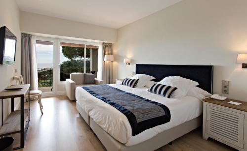 Hotel Aigua Blava - image 2