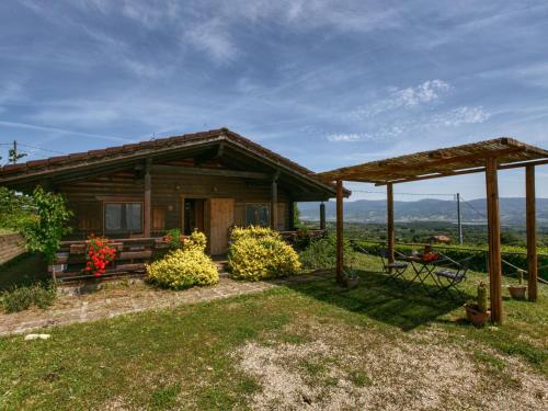  Belvilla by OYO Chalet Graffi in Civitella dʼAgliano