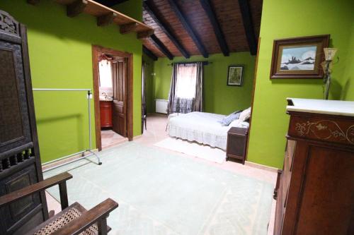 Posada de Bielva in โซโม