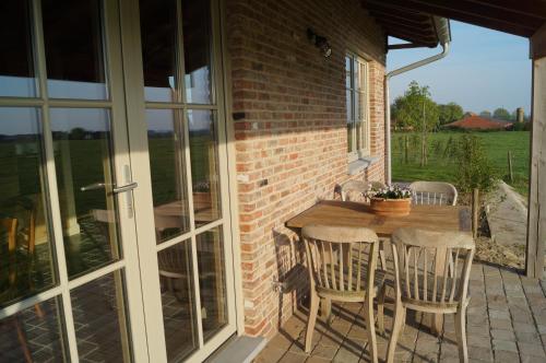 Rõdu/terrass, 't Ligt ter Velde, oase van rust, sauna, directie Brugge in Lichtervelde