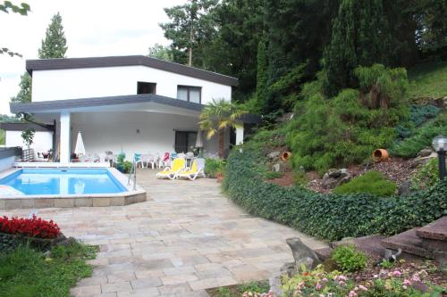 Swimming pool, Haus Am Wald in Eltmann