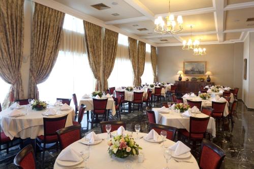 Margarona Royal Hotel - image 7