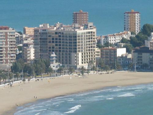 Hotel Neptuno - image 2