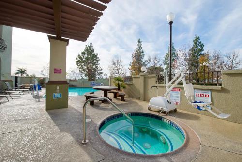 Best Western Plus Heritage Inn Ontario Rancho Cucamonga