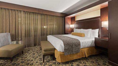 Best Western Premier Executive Residency Detroit Southfield Hotel