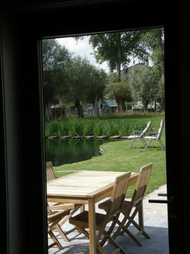 陽台/露台, 哈格珀特胡夫鄉村民宿 (Hoeve De Hagepoorter) in 雅貝克