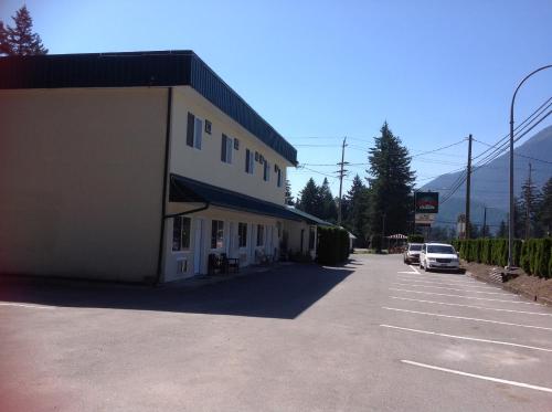 Coquihalla Motel