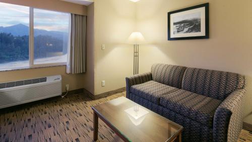 Best Western Plus Columbia River Inn