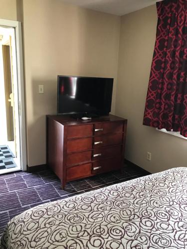 Economy INN – Portland, OR