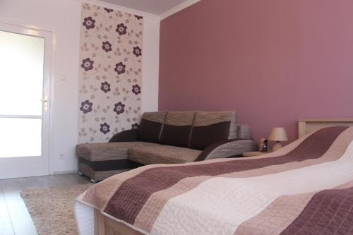Verona Apartman - image 9