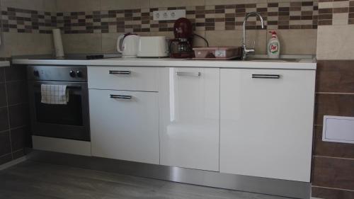 Verona Apartman - image 8