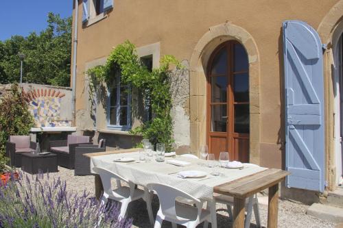 L'Ancienne Mairie, Lafage chambre d'hôte AL CAMP D'ESPALOUGUES