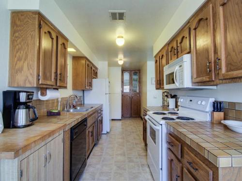 Golden Sand Retreat – Cayucos, CA