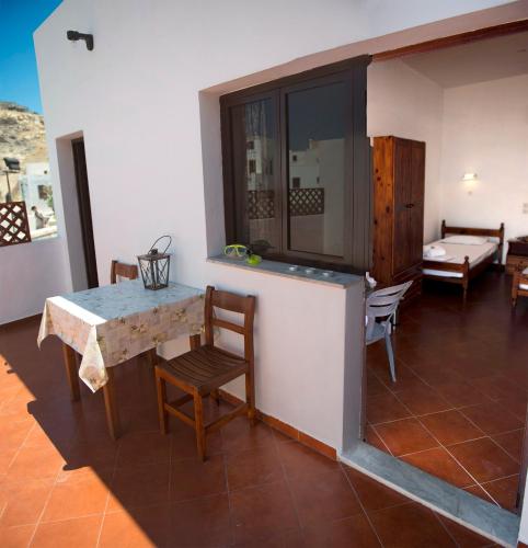 Lindos Center Studios - image 2