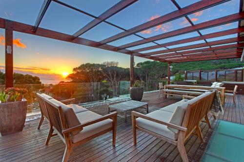 B&B Kaapstad - Glen Sunsets Villa by Totalstay - Bed and Breakfast Kaapstad