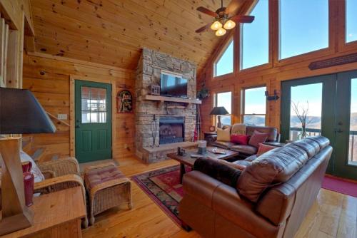 Sky High Cabin - image 8