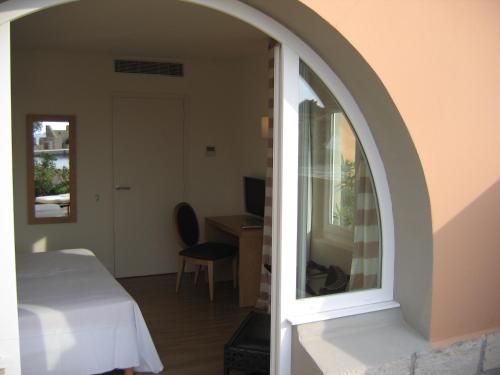 Hotel Delos Ile De Bendor In Bandol Room Deals Photos - 