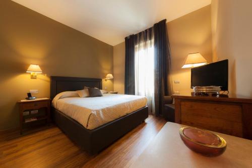 Bronzino House - image 7