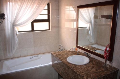 Eagles Nest Lodge Johannesburg South Africa