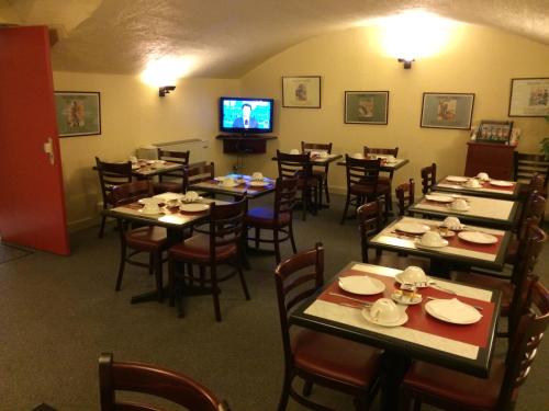Restaurant, Hotel Elysee near Basilique Notre Dame de Fourviere