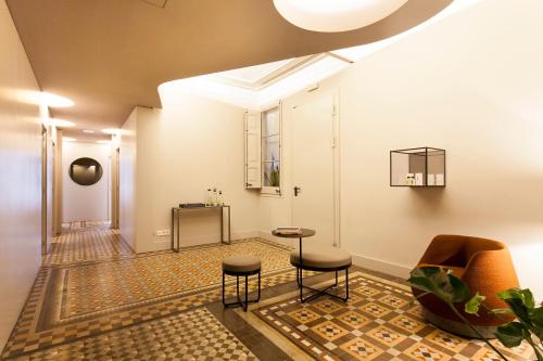DestinationBCN - Universitat Rooms – Barcelona, NJ