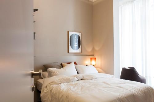 DestinationBCN - Universitat Rooms – Barcelona, NJ