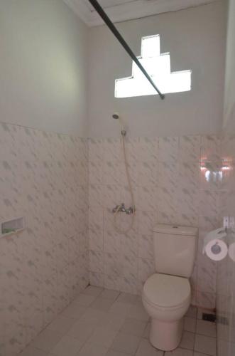Puri Itoma Bungalows – Praya, ID