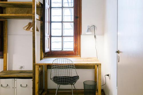 Single Room image 3