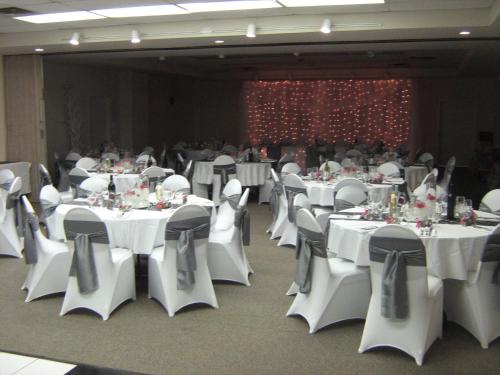 The Cedars Inn Hotel & Convention Centre