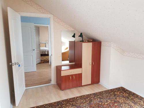 Quadruple Room with Shared Bathroom image 6