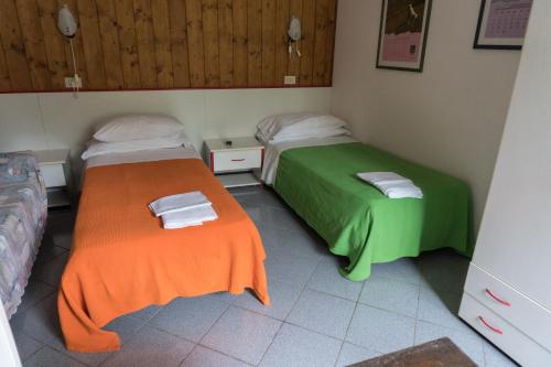 Guestroom, B&B Apartments Casa Sullavalle in Montefortino (Fermo)