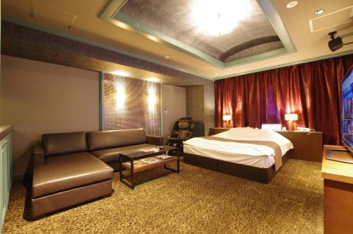 Premium Double Room - Smoking - 15:00 Check in