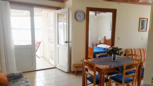 Apartments by the sea Brodarica Sibenik - 4194 - image 2